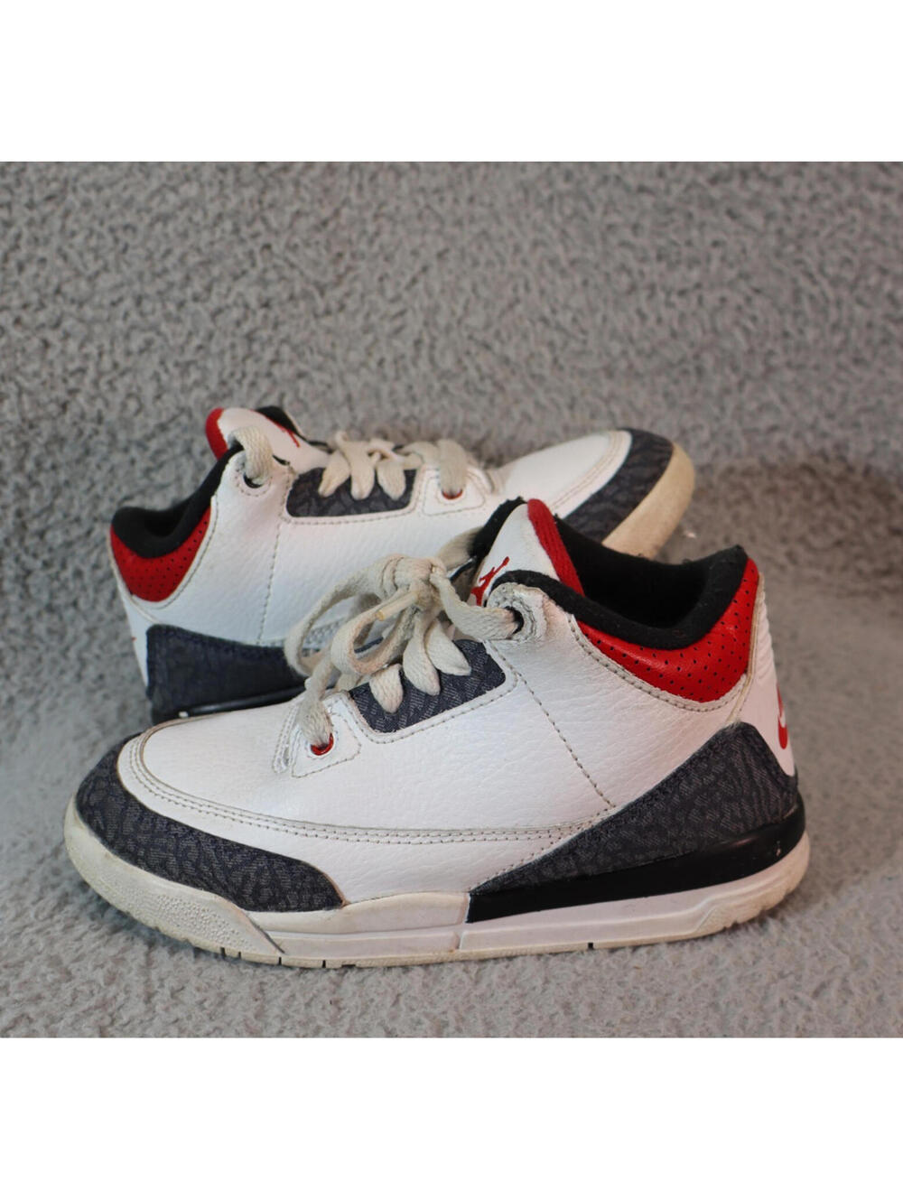 Jordan 3 Retro SE Mid Fire Red - DB0443-100 Size 12c